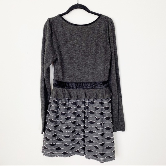 A’REVE Grey Ruffle Knit Bohemian Sweater Dress Medium Career Casual Dressy - Picture 5 of 7